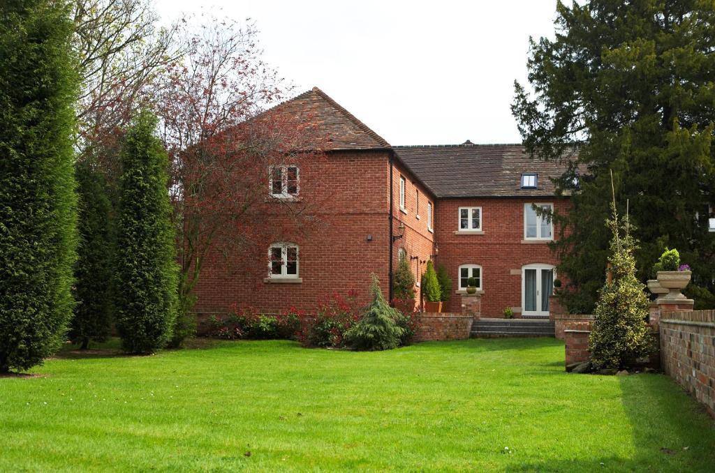 Lichfield Aparthotel Rum bild